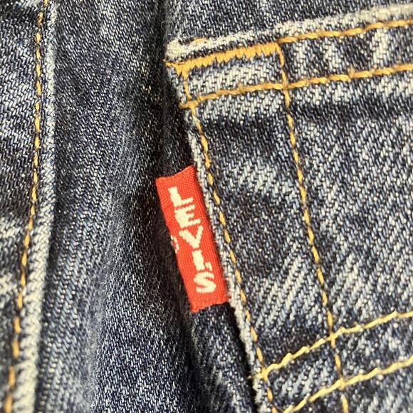 VTG Levi's 501 Womens Blue Denim Med Wash Button Fly Tapered Jeans Size 23x28 - Picture 10 of 16